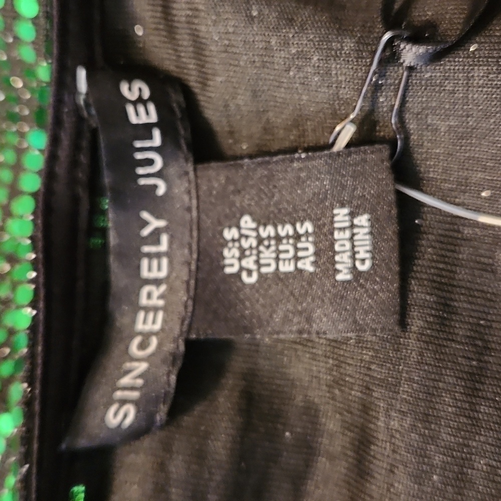 Sincerely Jules Sequin Green Crop Top Size S NWT - Picture 8 of 12